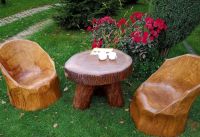Fotele i stolik z plastra drewna